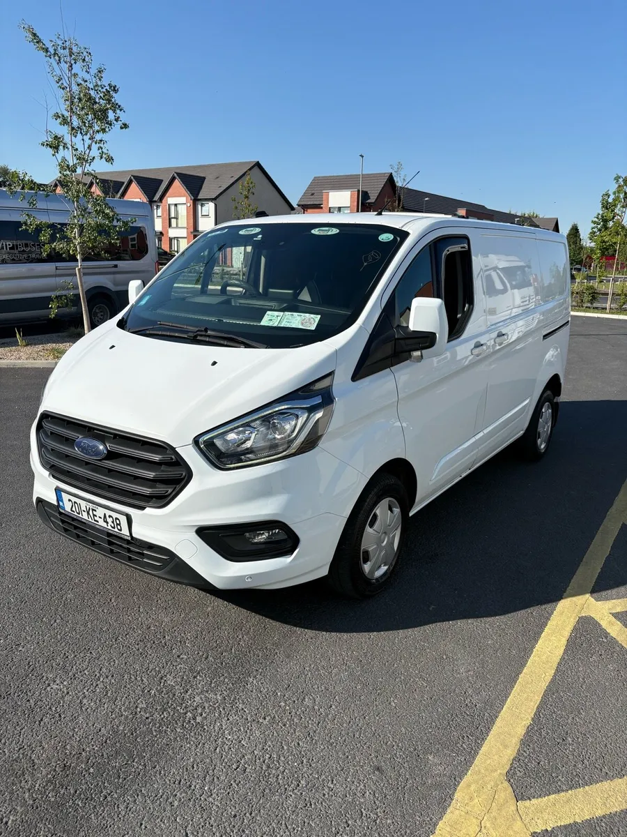 Ford Transit Custom - Image 2
