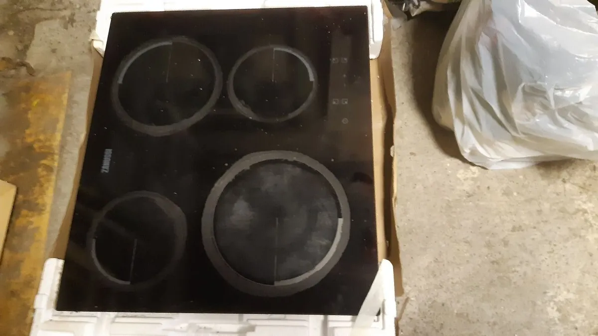 Zanussi Ceramic Hob Touch Button