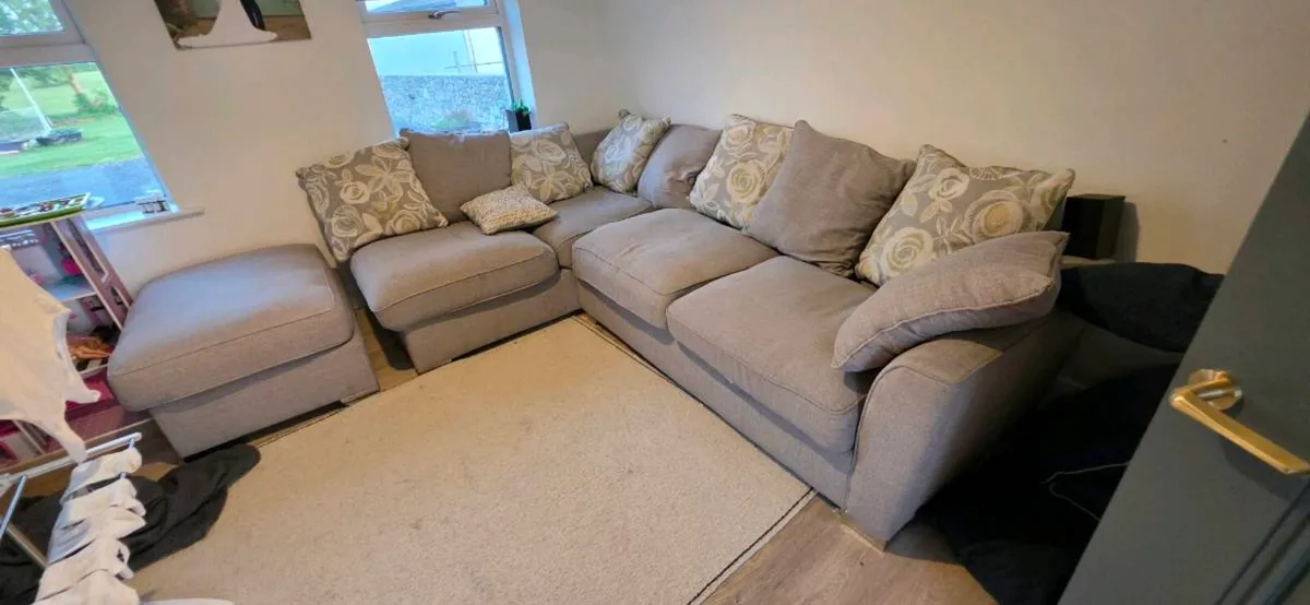Corner Sofa - Image 3