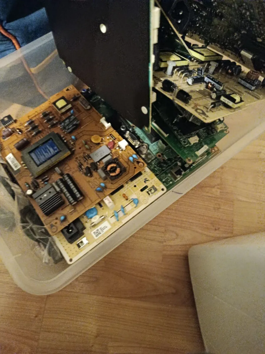 lot of TV boards - Image 2