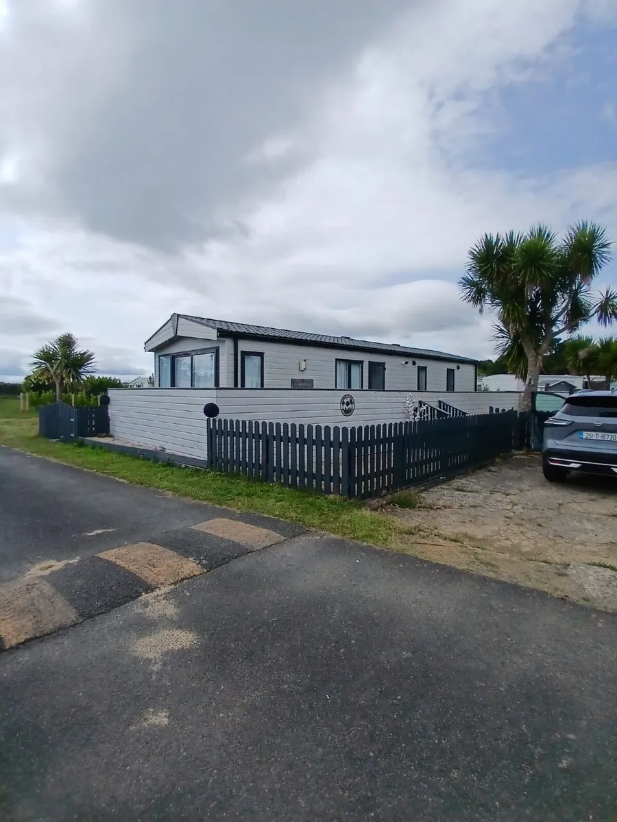 Residential spec mobile home lodge - Image 1