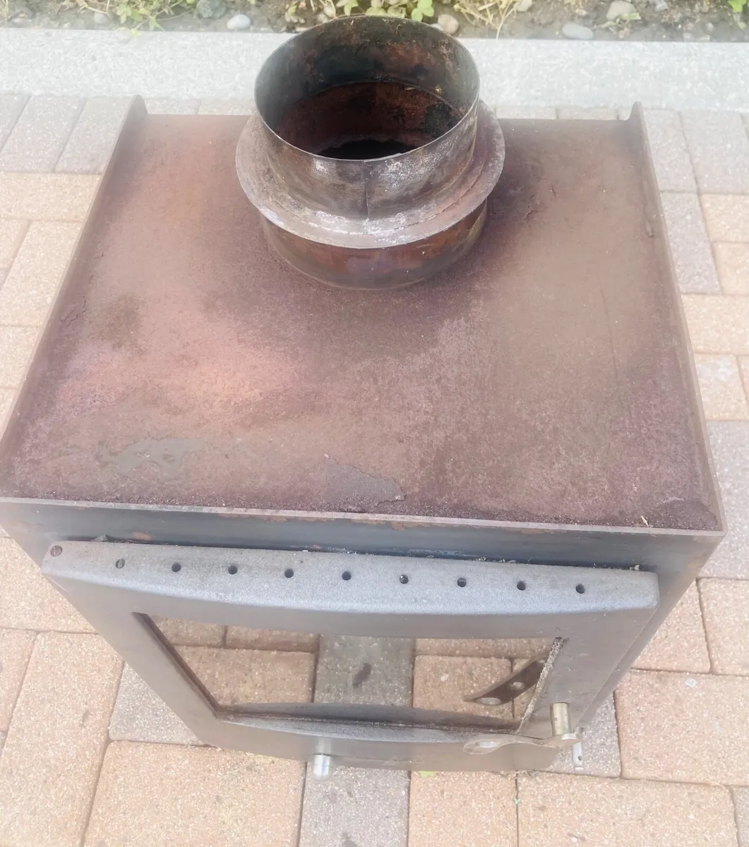 Insert fire stove and surround - Image 2