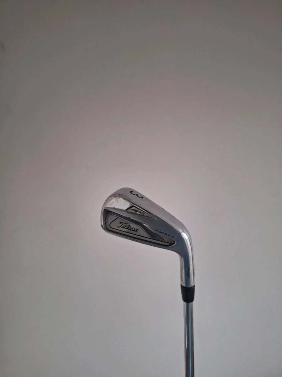 Titleist AP2 718 3 iron S300 shaft new MCC grip - Image 1