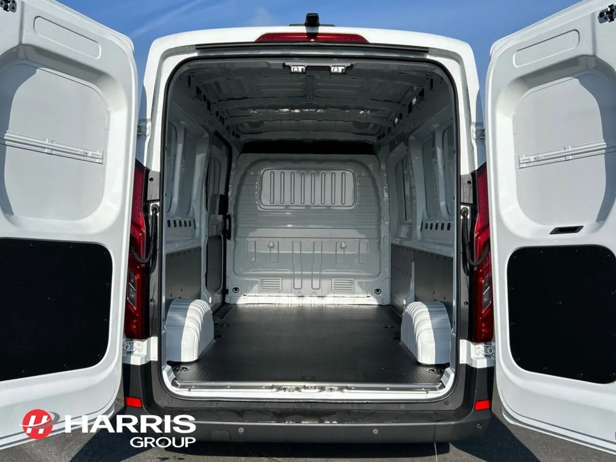 Maxus DELIVER 9 DELIVER 9 PV LH FWD BASE EVIE - Image 4