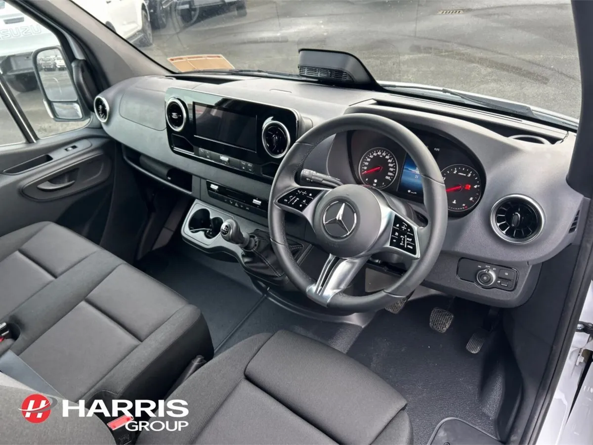 Mercedes-Benz Sprinter  315 Select CDI  RWD - Image 3