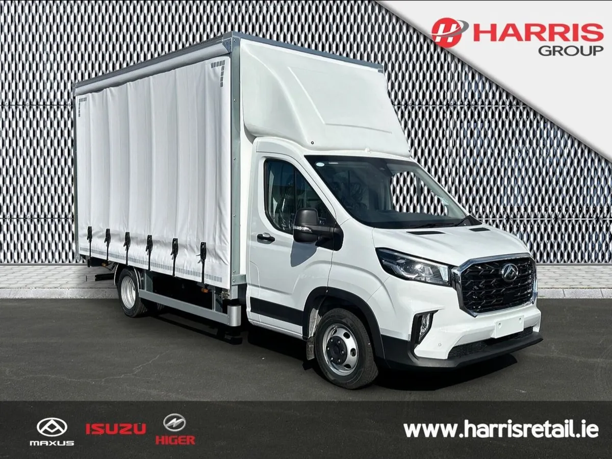 Maxus DELIVER 9 Twin Wheel L4 14ft Curtain with Ta - Image 1