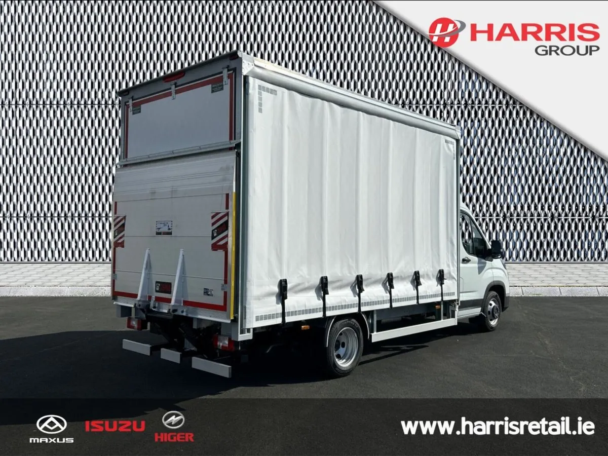 Maxus DELIVER 9 Twin Wheel L4 14ft Curtain with Ta - Image 3