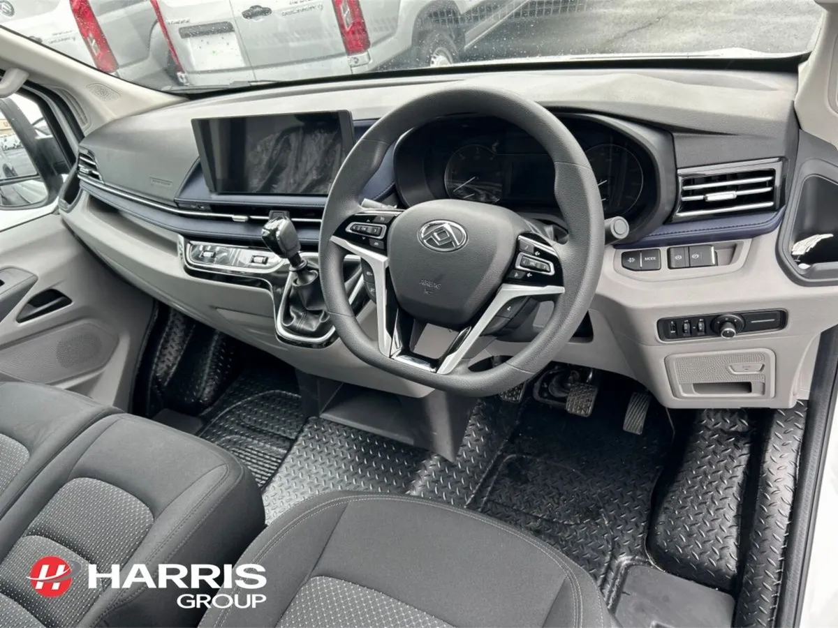 Maxus DELIVER 9 L3H2 Panel Van Base - Image 2