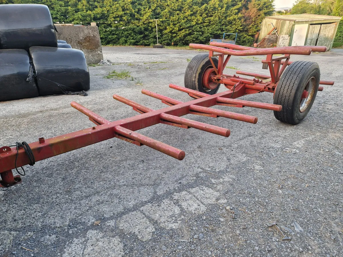 Bale trailer - Image 3
