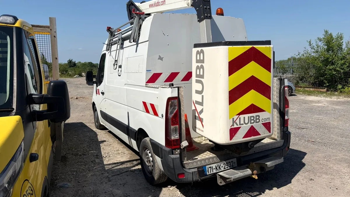 Opel movano cherrypicker - Image 1