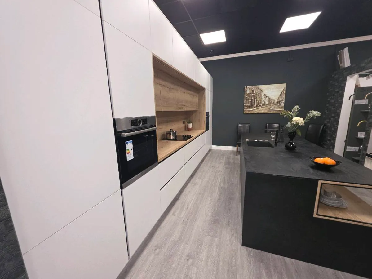 Display kitchen for sale - Image 2
