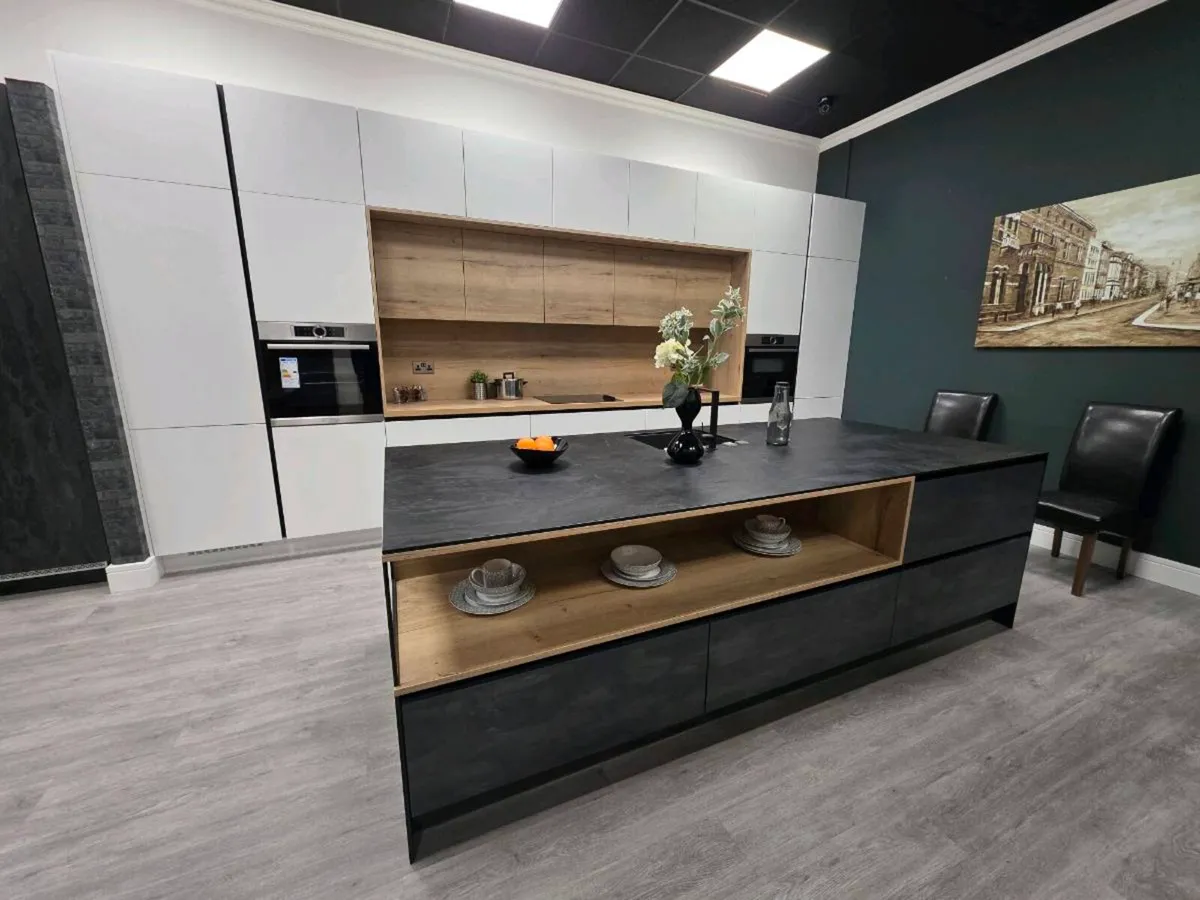 Display kitchen for sale - Image 3