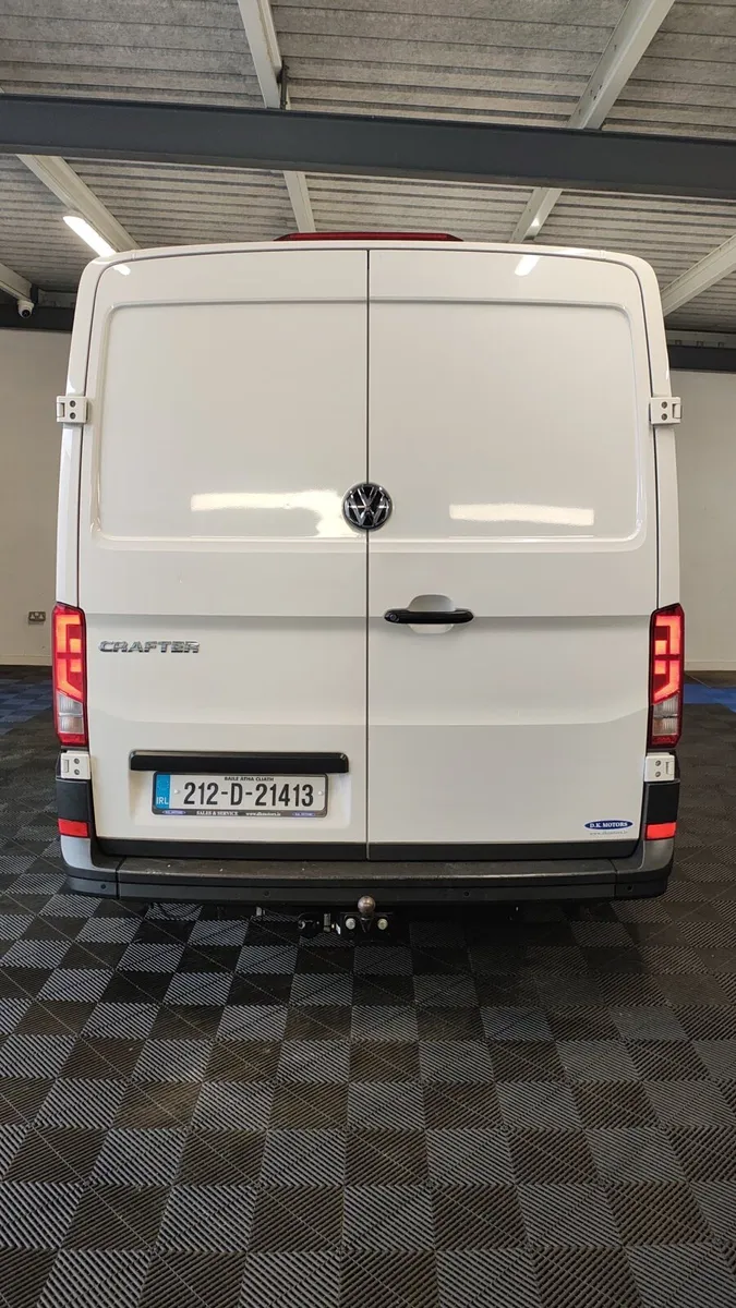 VW CRAFTER - Image 2