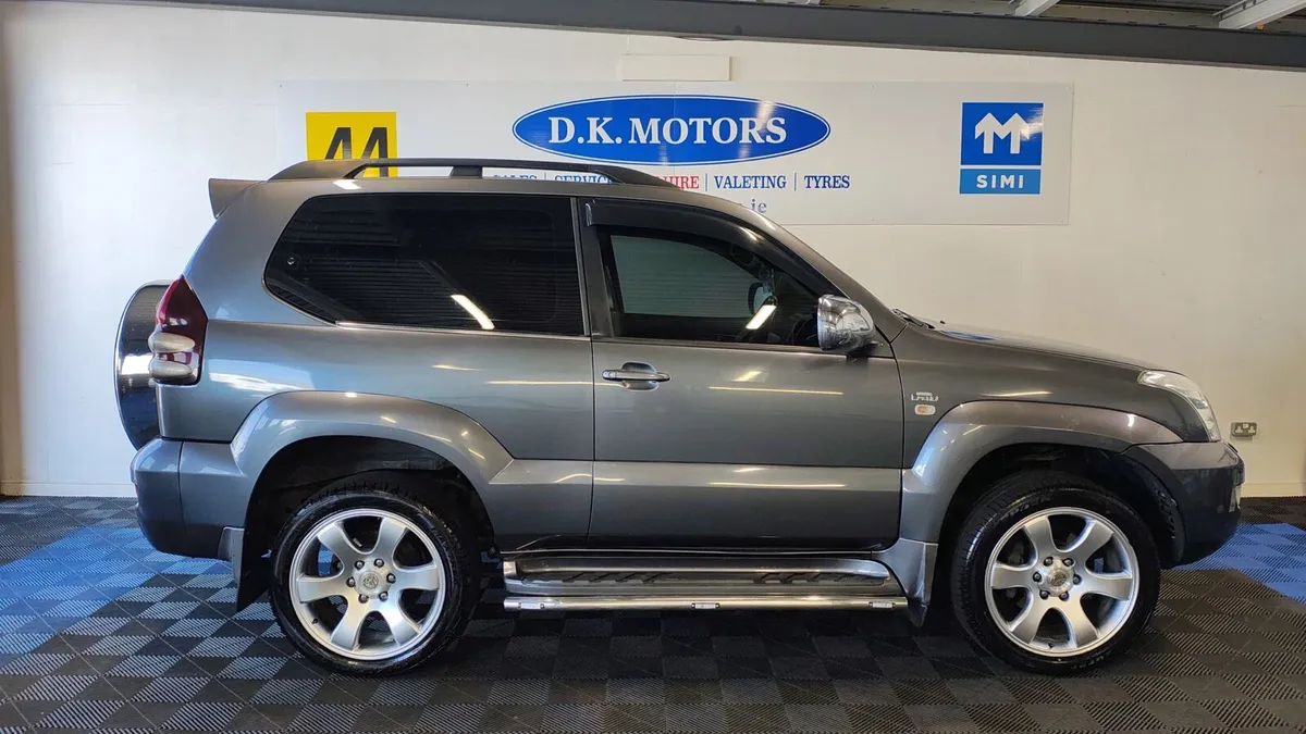 Toyota Landcruiser - Image 4