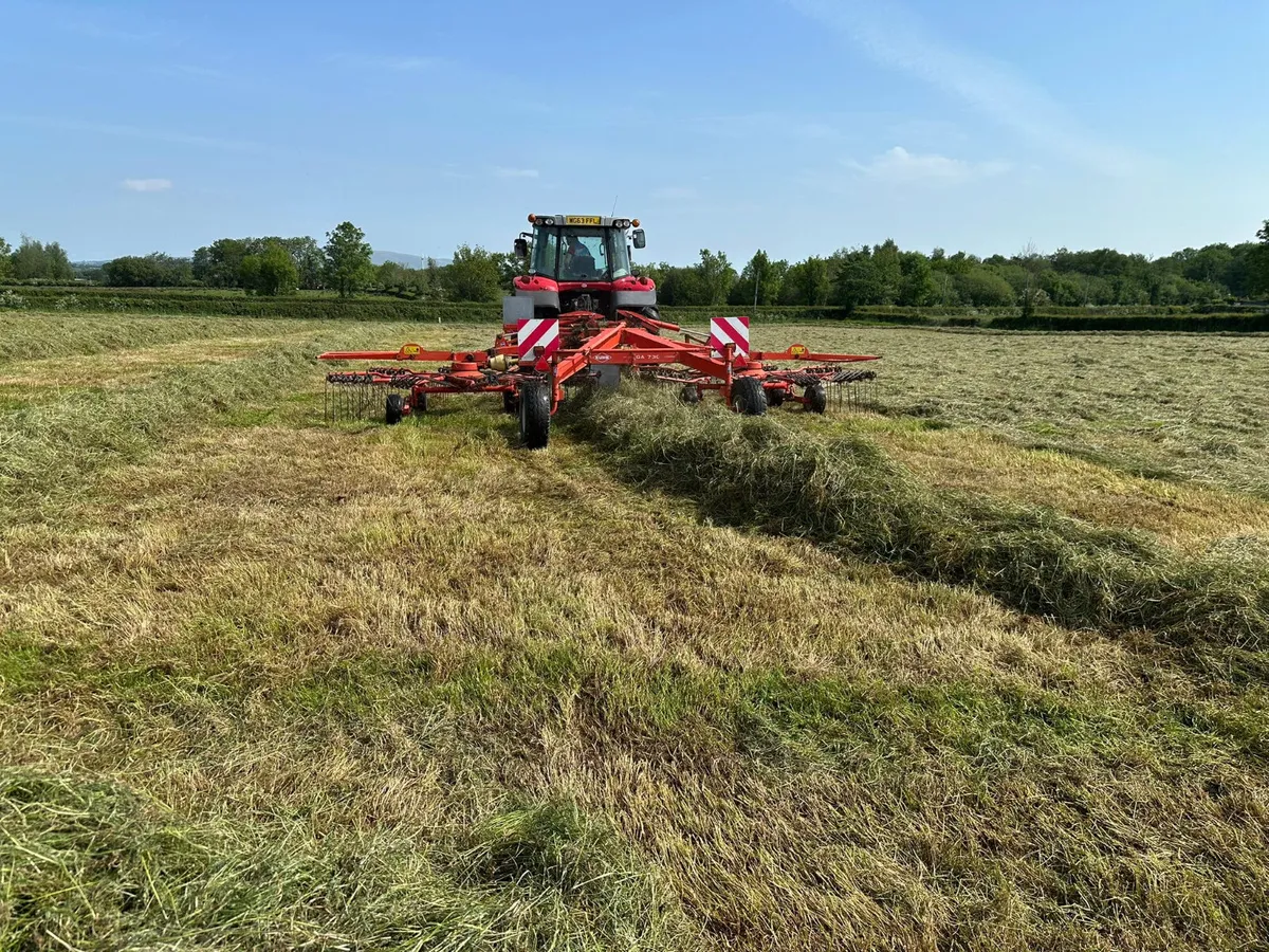 Kuhn GA7301 rake - Image 4
