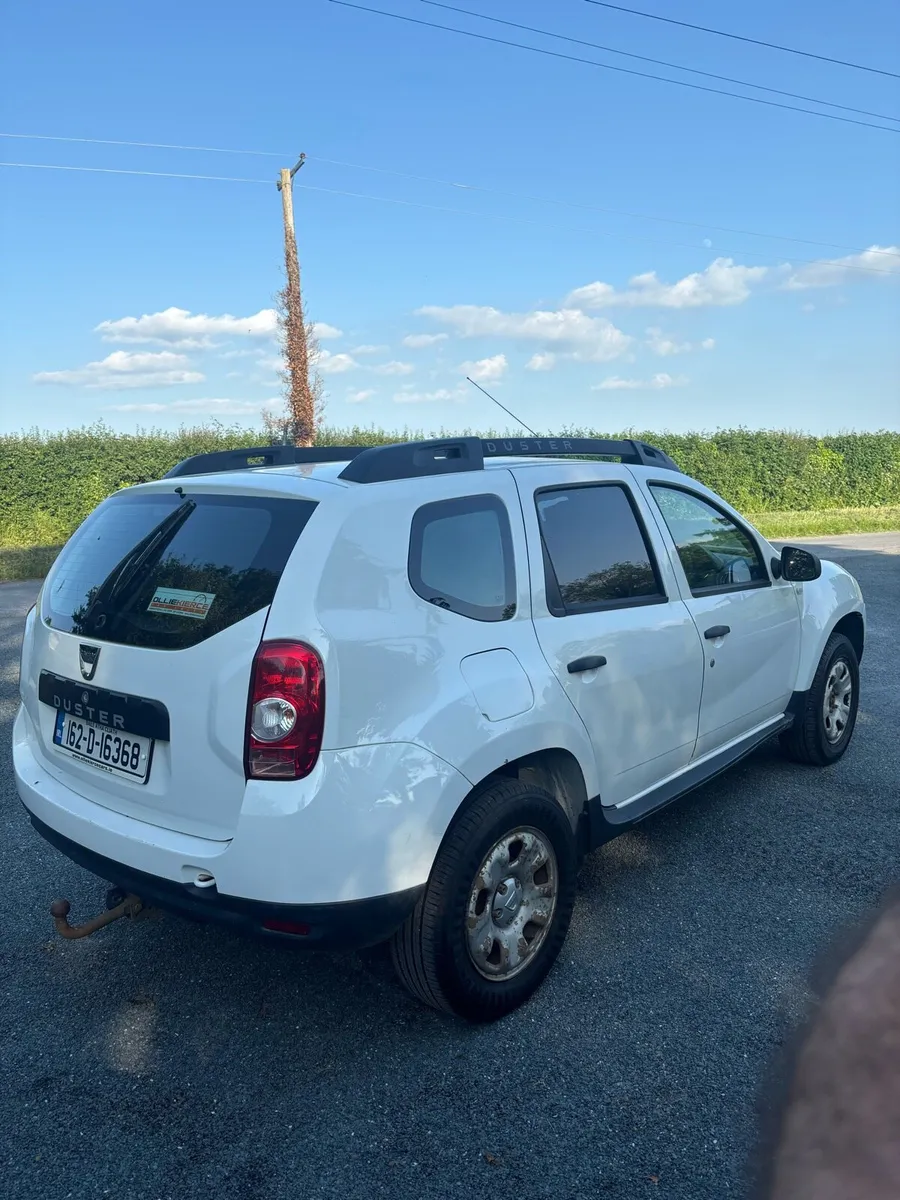 2016 Dacia Duster Commercial - Image 4