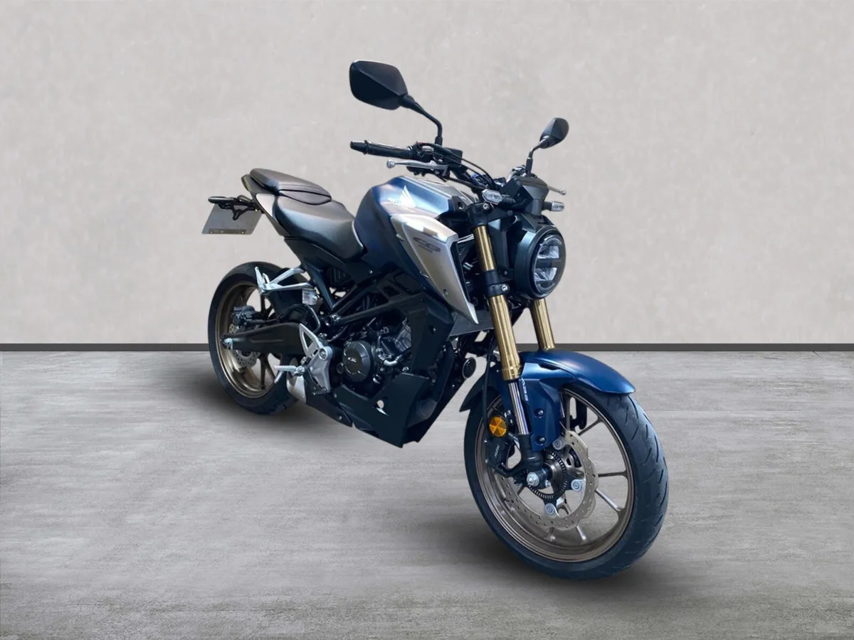 Honda CB 125R with 2012 Miles, NI Registered - Image 3