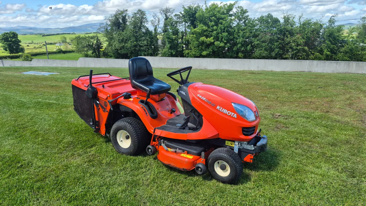 Kubota GR1600-11 Diesel Ride on Mower - Image 1