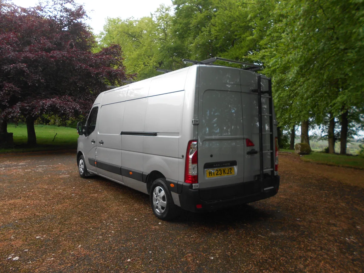 Renault Master 2023 - Image 4