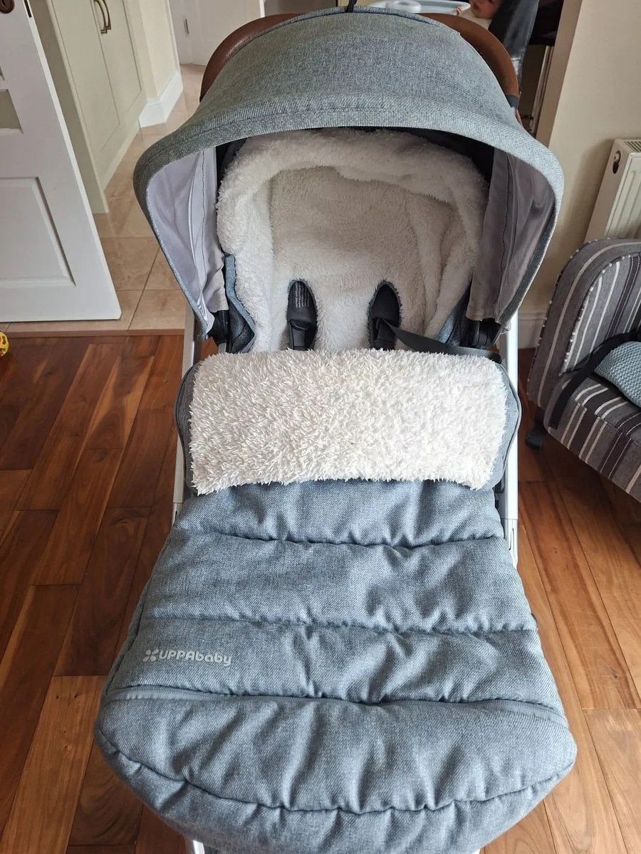 Uppa baby travel system. - Image 1
