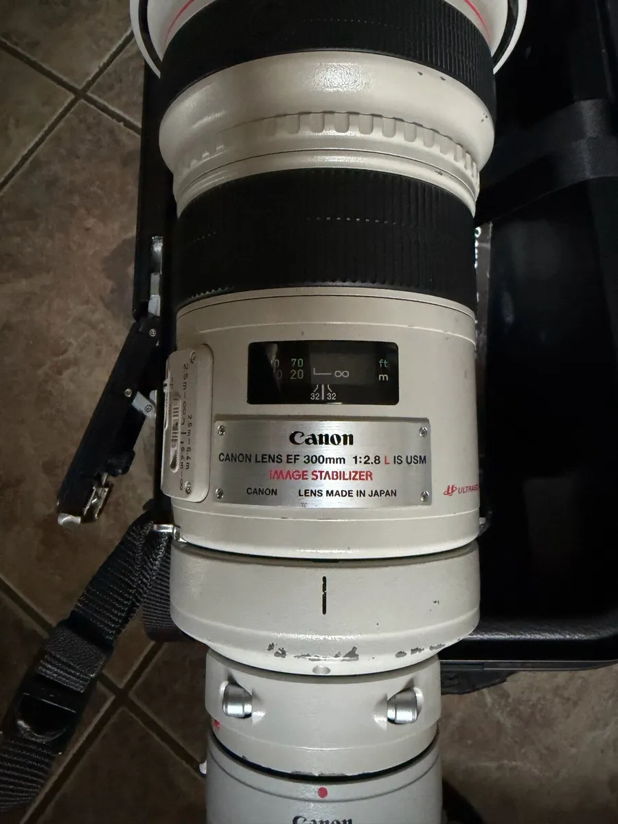 Canon 300mm F2.8 IS L mki - Image 2