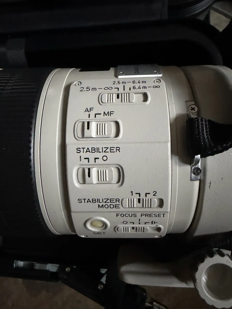 Canon 300mm F2.8 IS L mki - Image 3