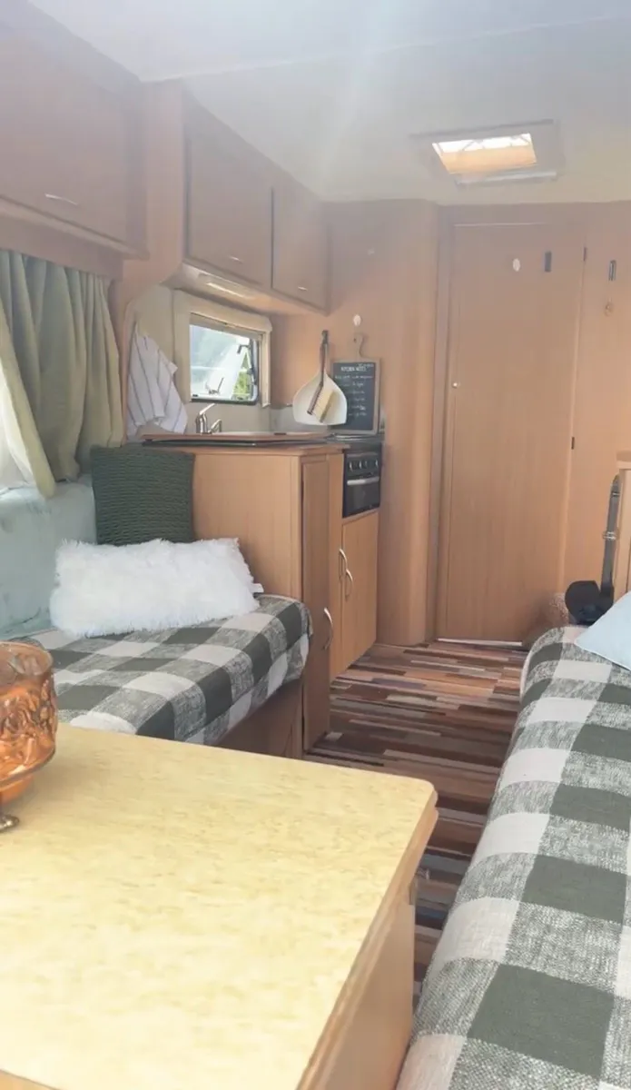 Crown 2 Berth Caravan - Image 3