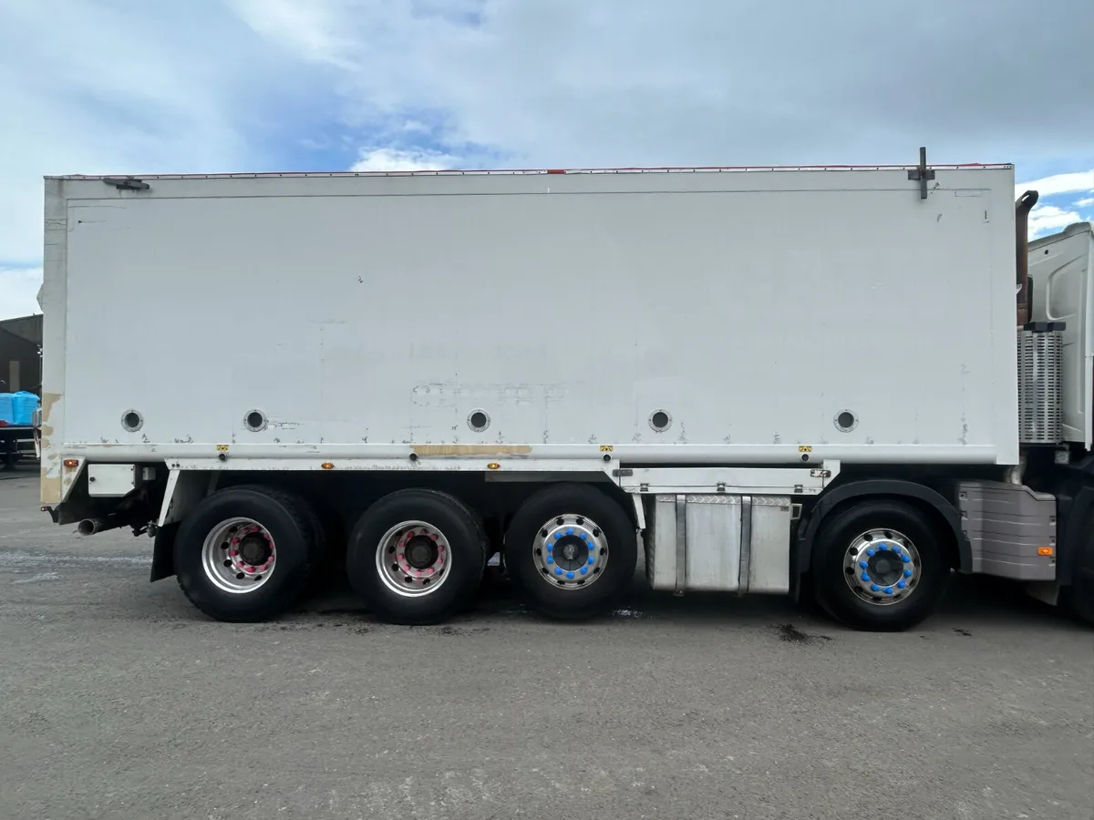 Renault C 2020 Blower - Image 1
