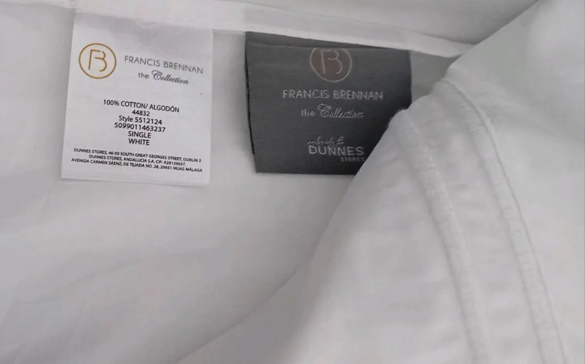 Francis Brennan White Single Bed Sheet - Image 1