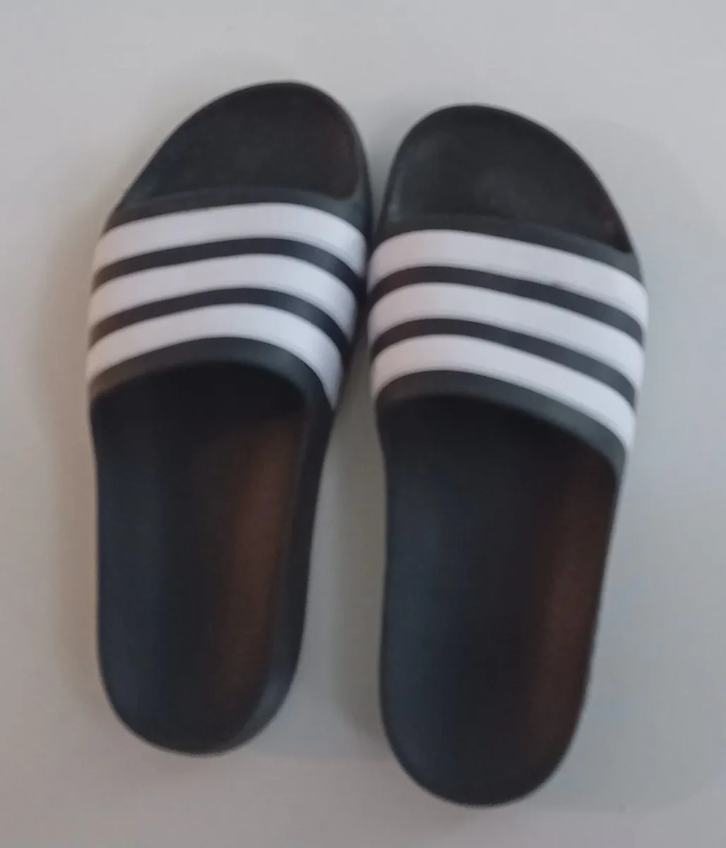 Adidas Sliders - Image 2