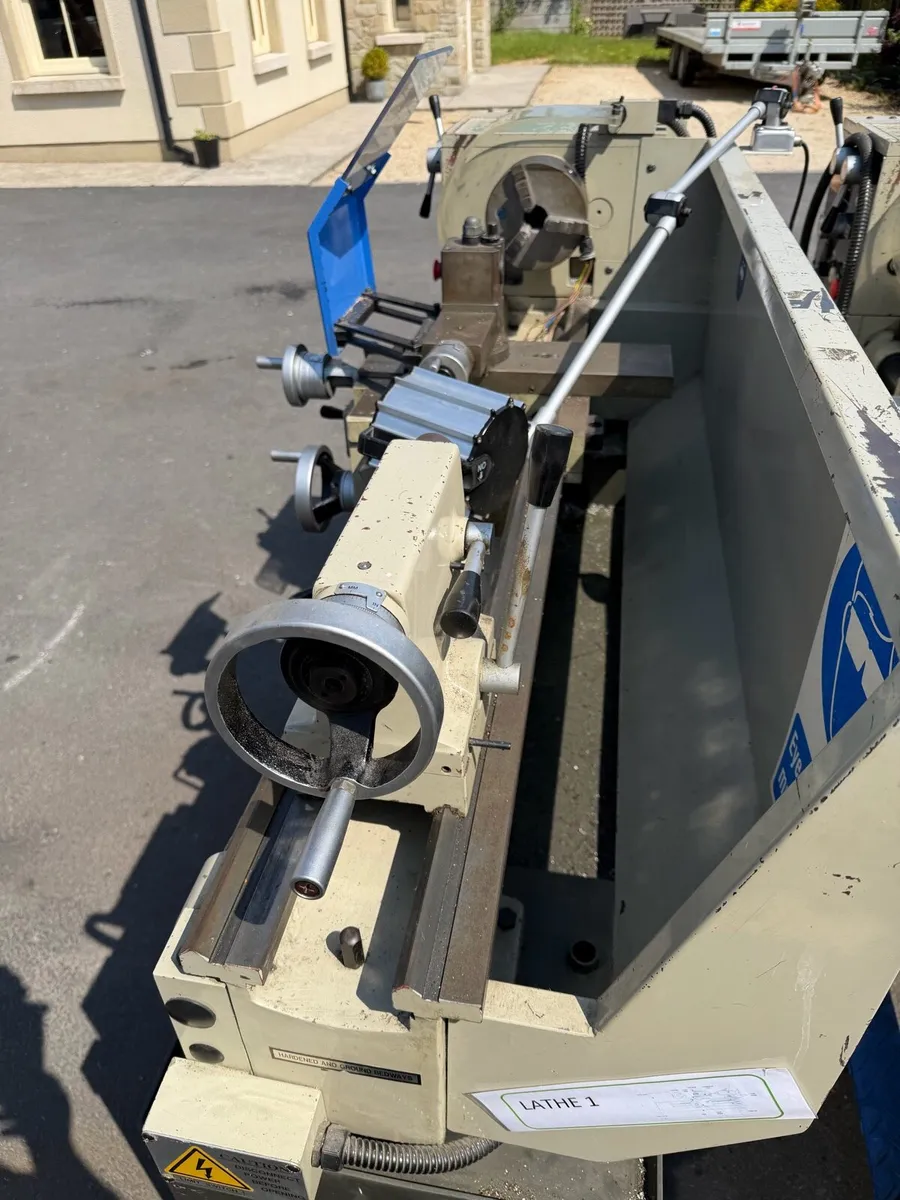 Ex school Gate lathe mint - Image 4