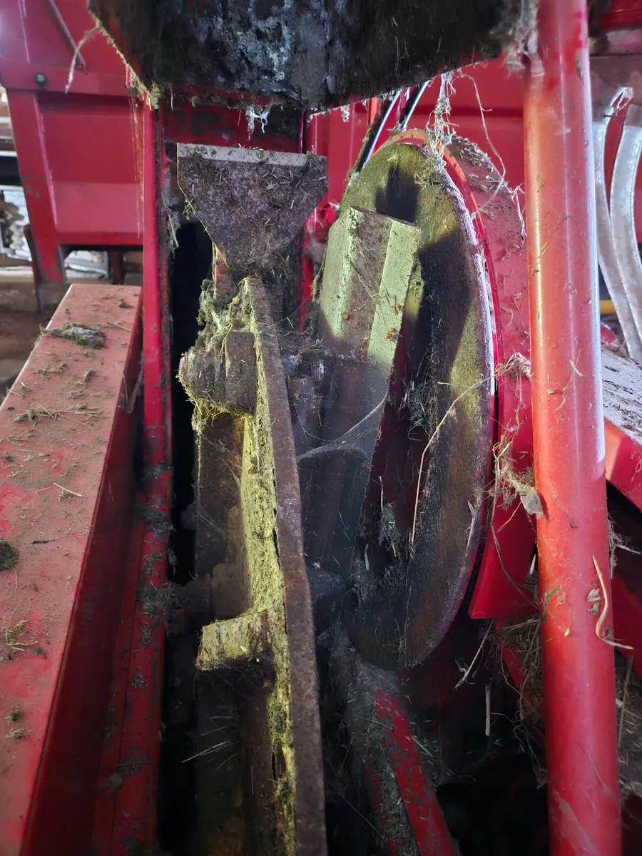 Silage Harvester - Image 4