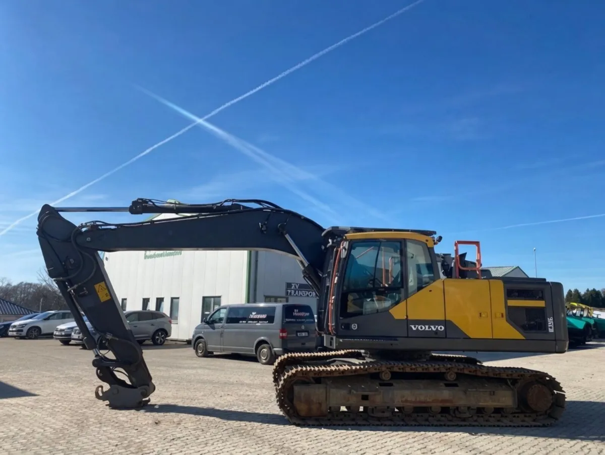 2020 Volvo EC220El - Image 3