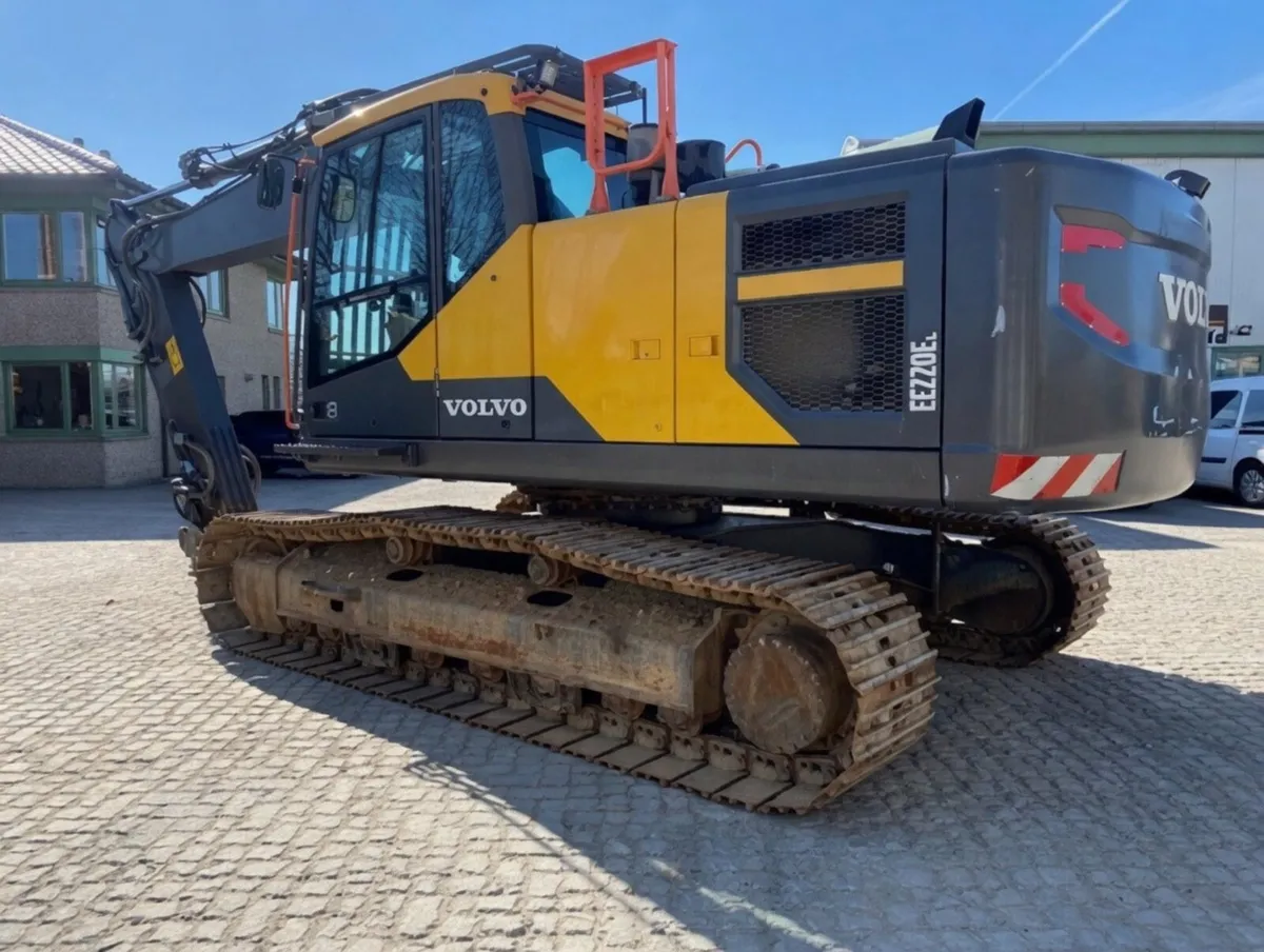 2020 Volvo EC220El - Image 4