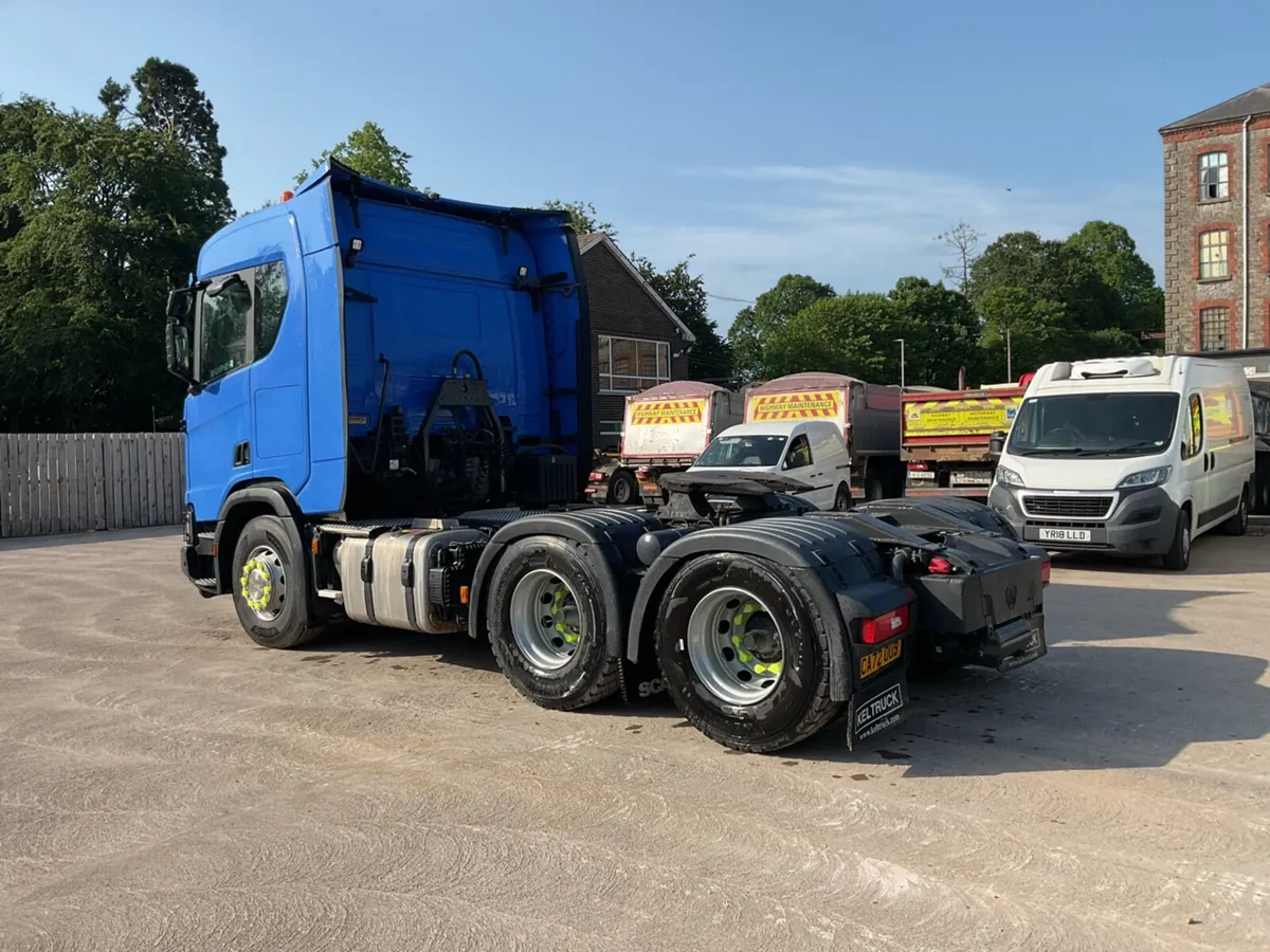 2023 SCANIA R560 XT 6X4 DOUBLE DRIVE - Image 4