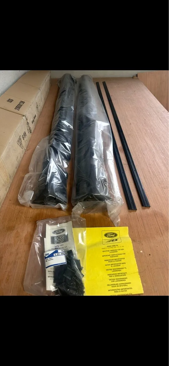 Escort & Granada R/S side skirts - Image 3