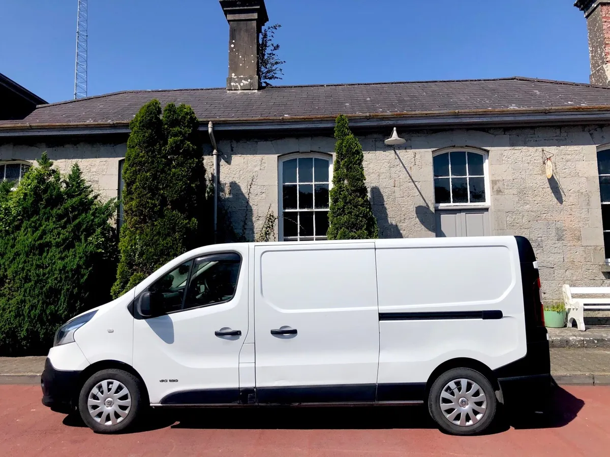 RENAULT TRAFFIC LOW MILEAGE 2015 - Image 3