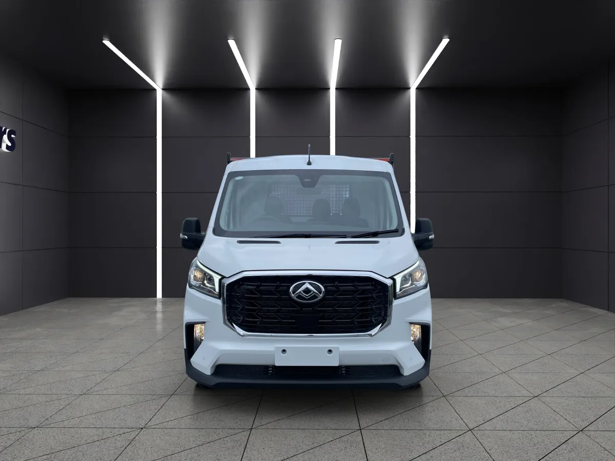 Maxus Deliver 9 Chassis Cab - Image 2