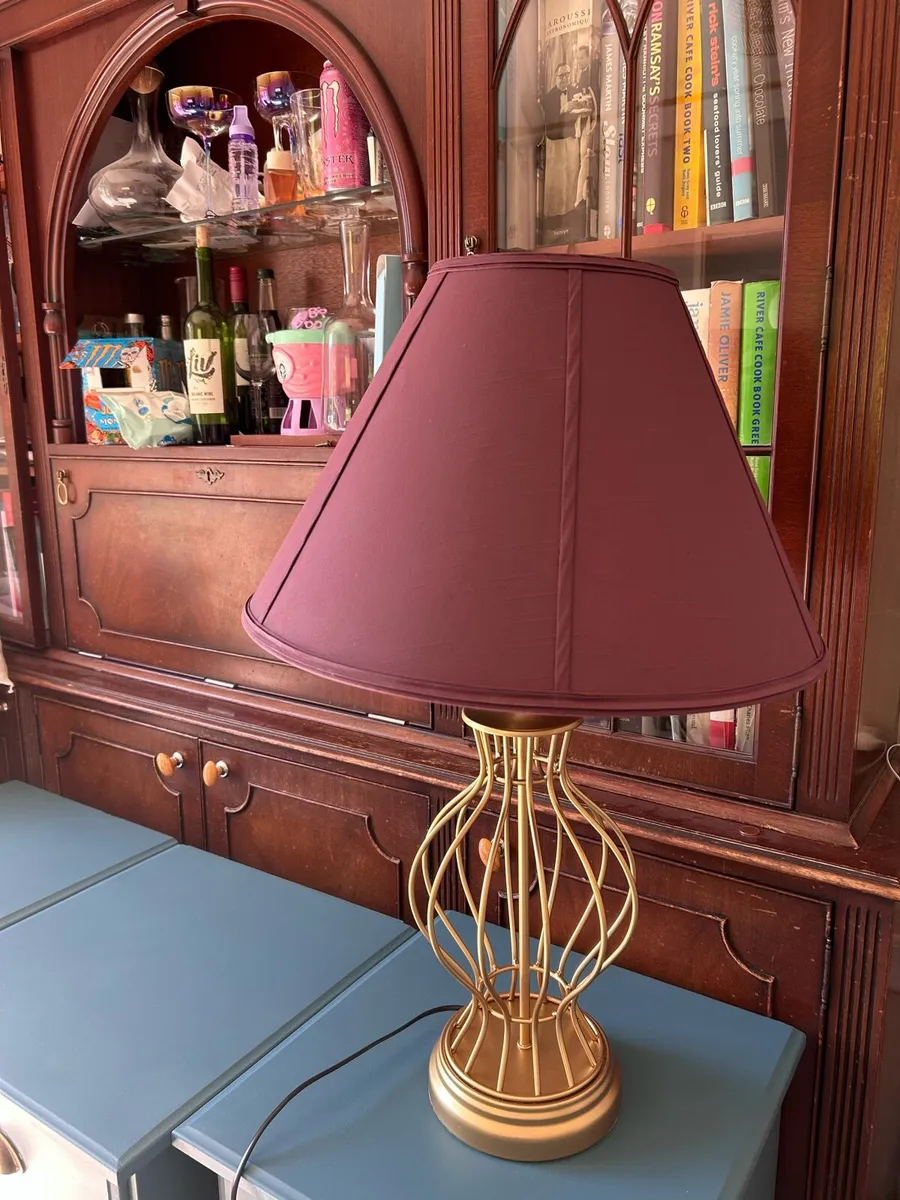 Stunning Lamp - Image 1
