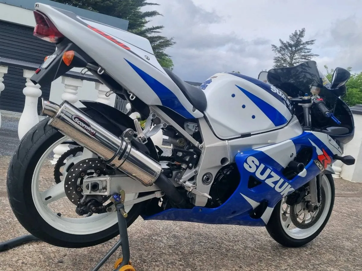 Suzuki gsxr 600 k1 - Image 2