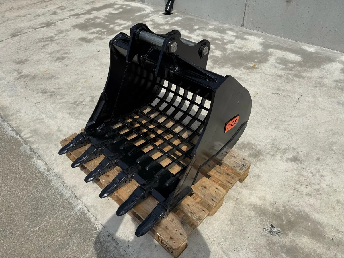 New DCE 8 ton riddle bucket - Image 1
