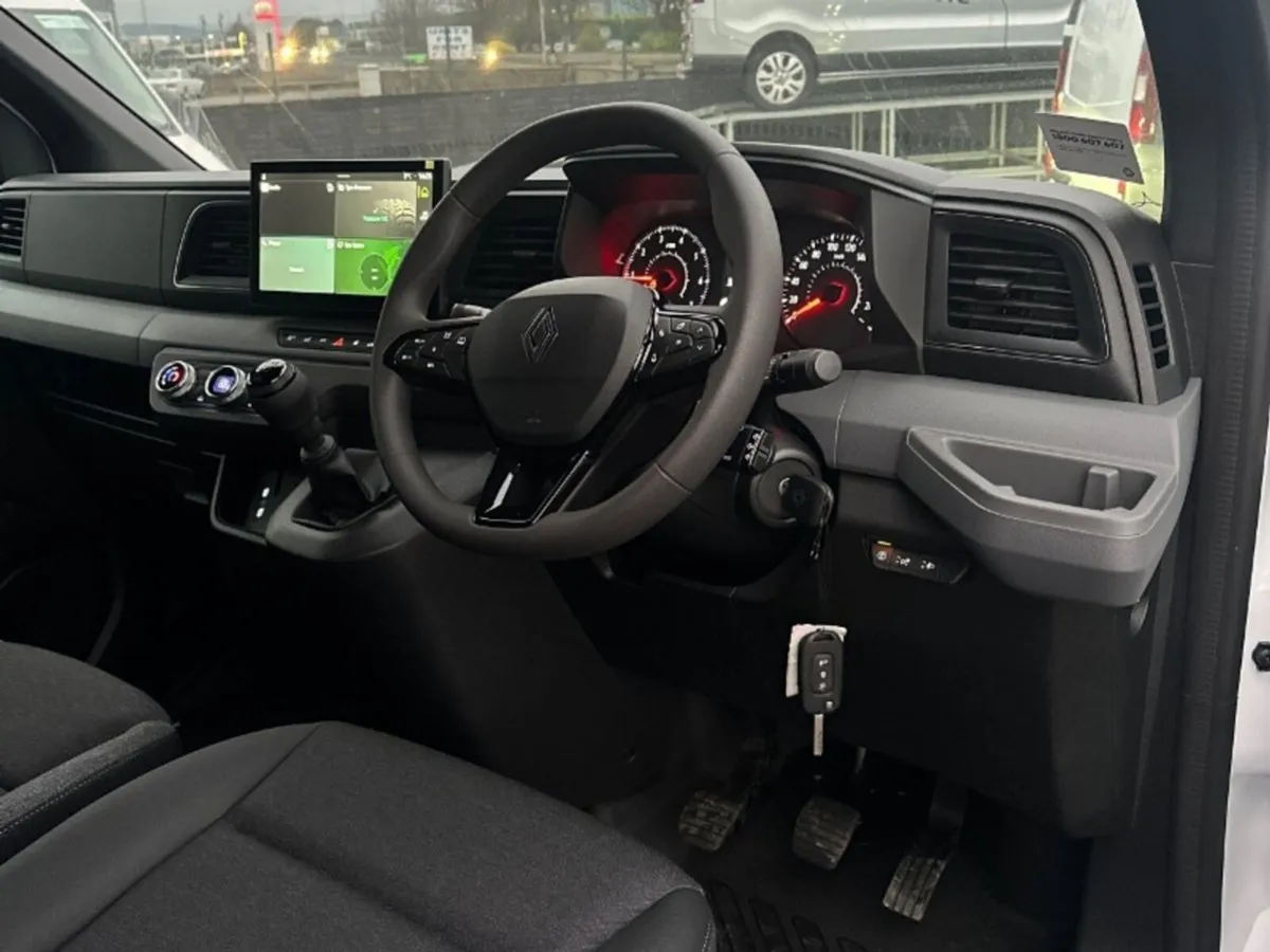 Renault Master 130BHP START LM35 - Image 2