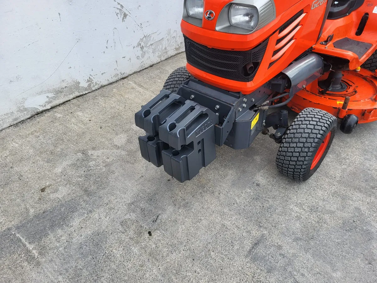 2018 Kubota G26 HD Lawnmower - Image 4