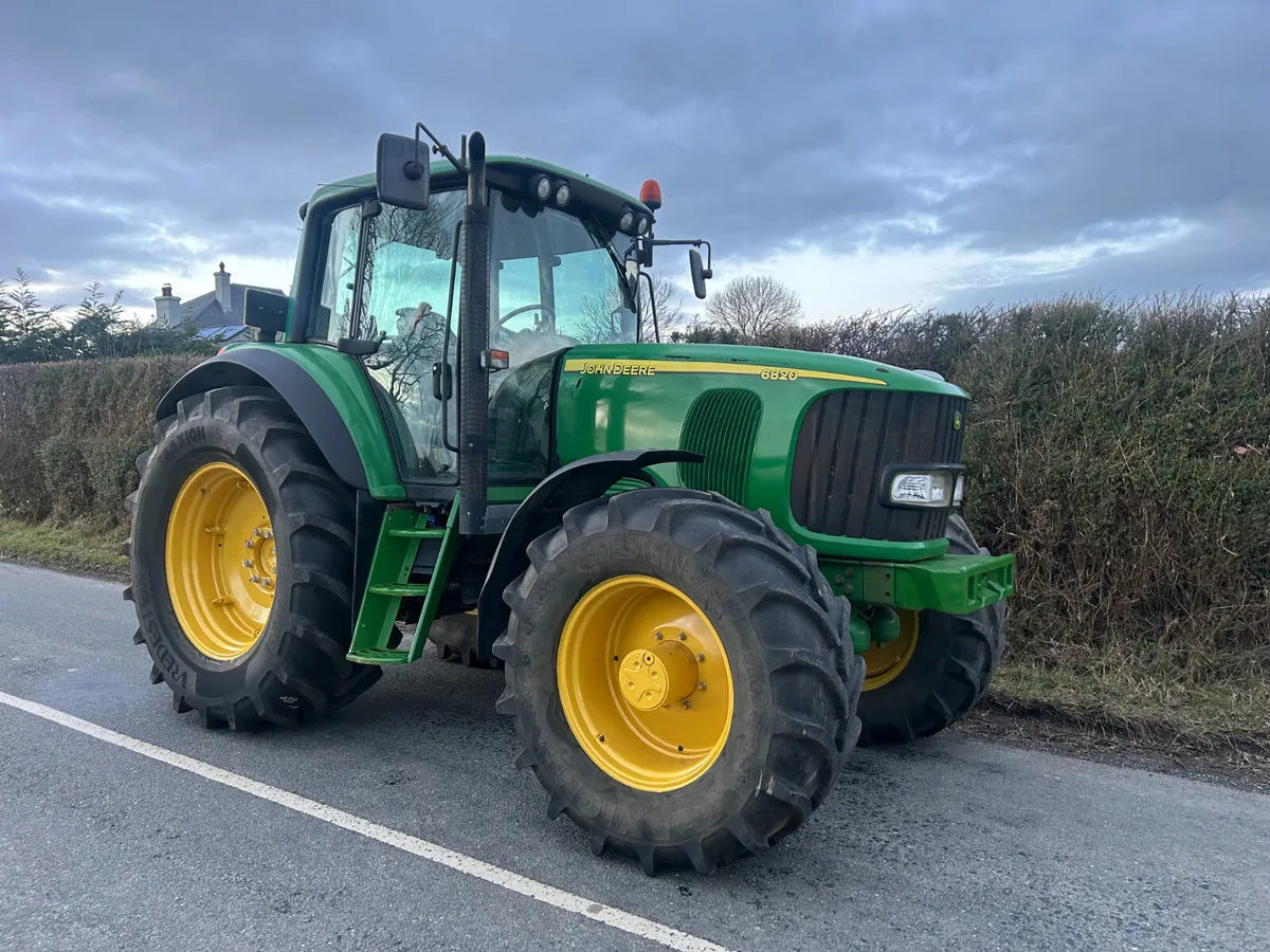 John Deere 6820. - Image 1