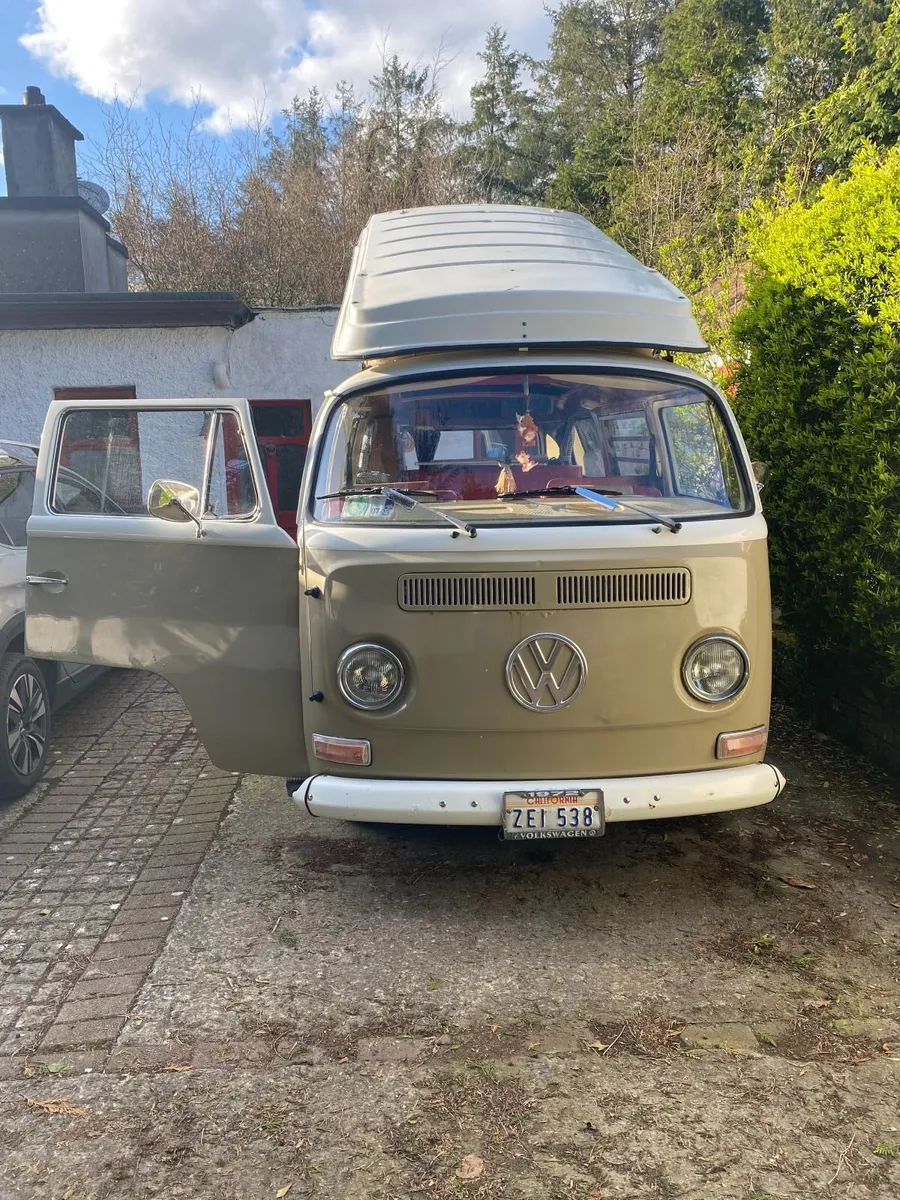1971 left hand drive, bay window, VW Campervan - Image 1