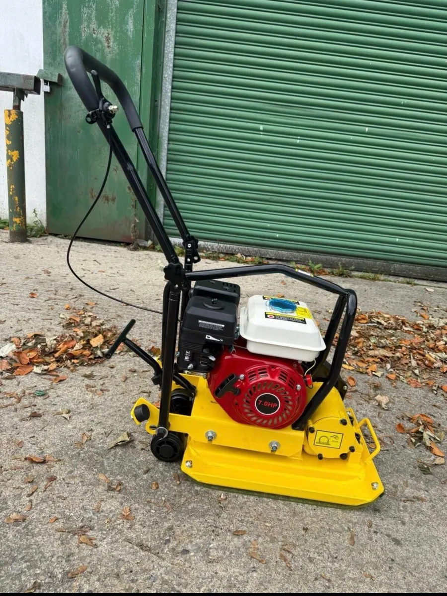 Brand-new petrol Wacker Plate - Image 3