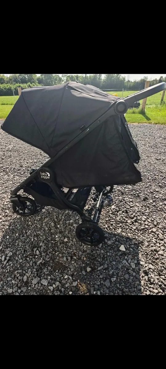 Double buggy Baby jogger,city mini gt2 - Image 3