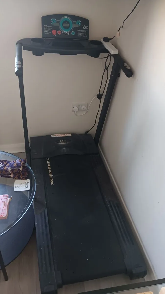 Treadmill - Image 1