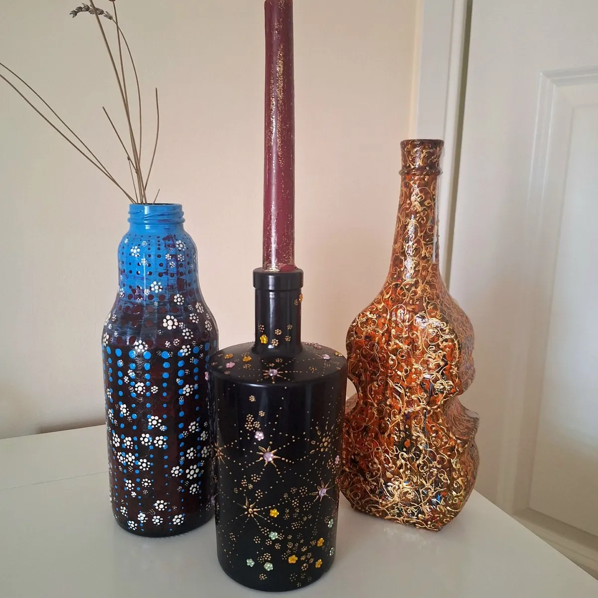Hand-Painted 3D Grape Bottle Decor - Image 4
