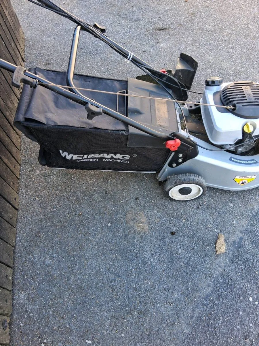 Lawnmower - Image 4